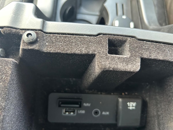 Used Land Rover Discovery Sport 2016 for sale - 75145622: Photo 44