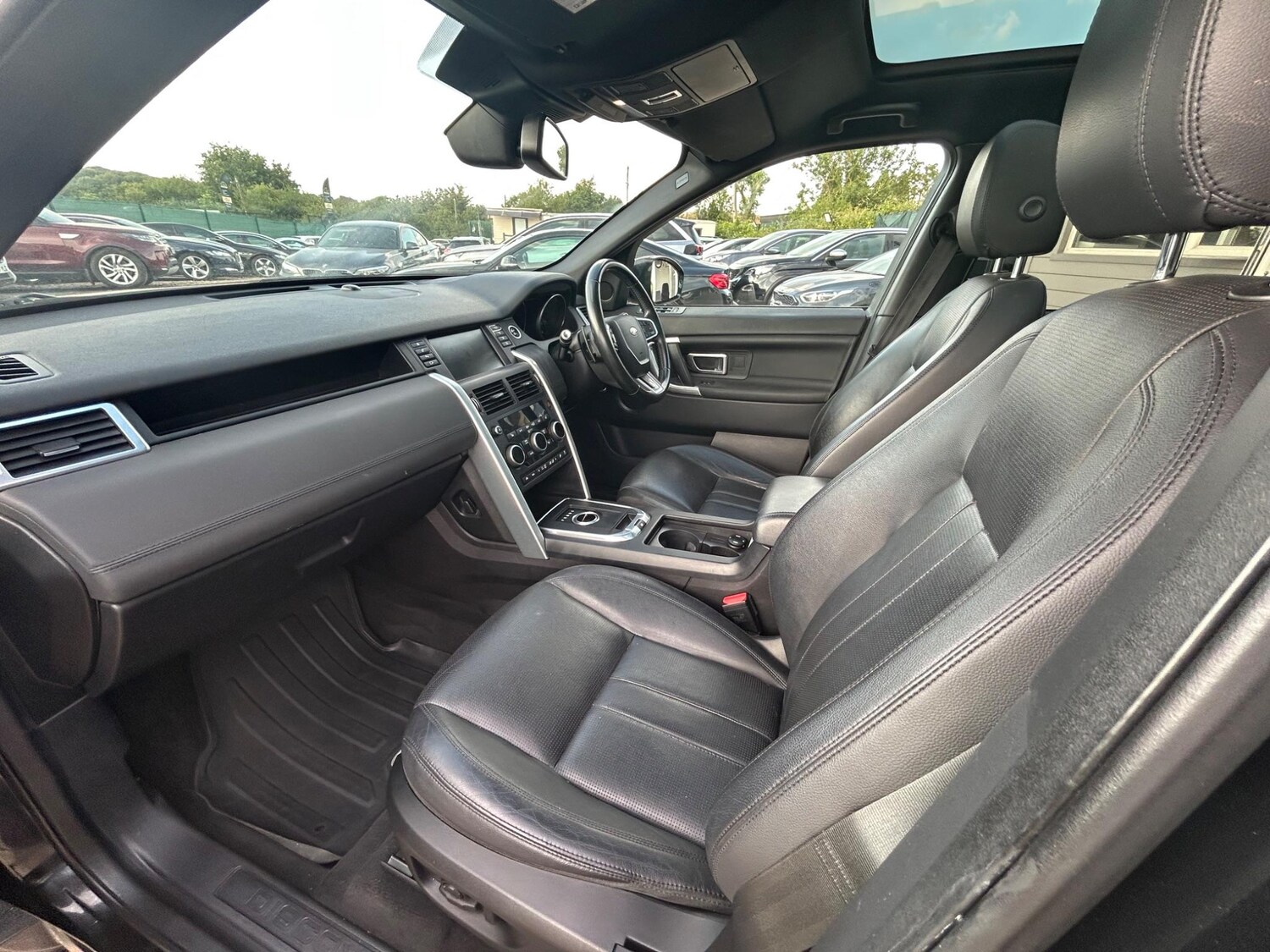 Used Land Rover Discovery Sport 2016 for sale - 75145622: Photo 54