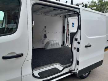 Used Vauxhall Vivaro 2016 for sale - 73900106: Photo