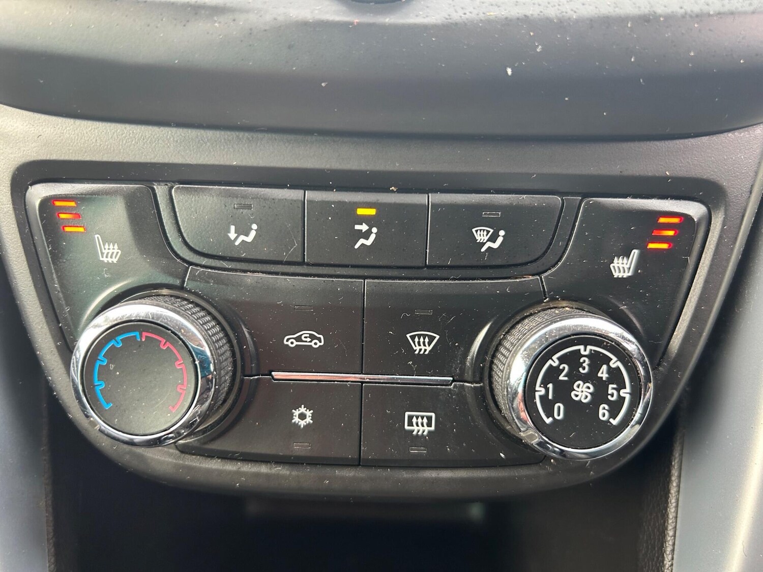 Used Vauxhall Zafira 2017 for sale - 77802576: Photo 27