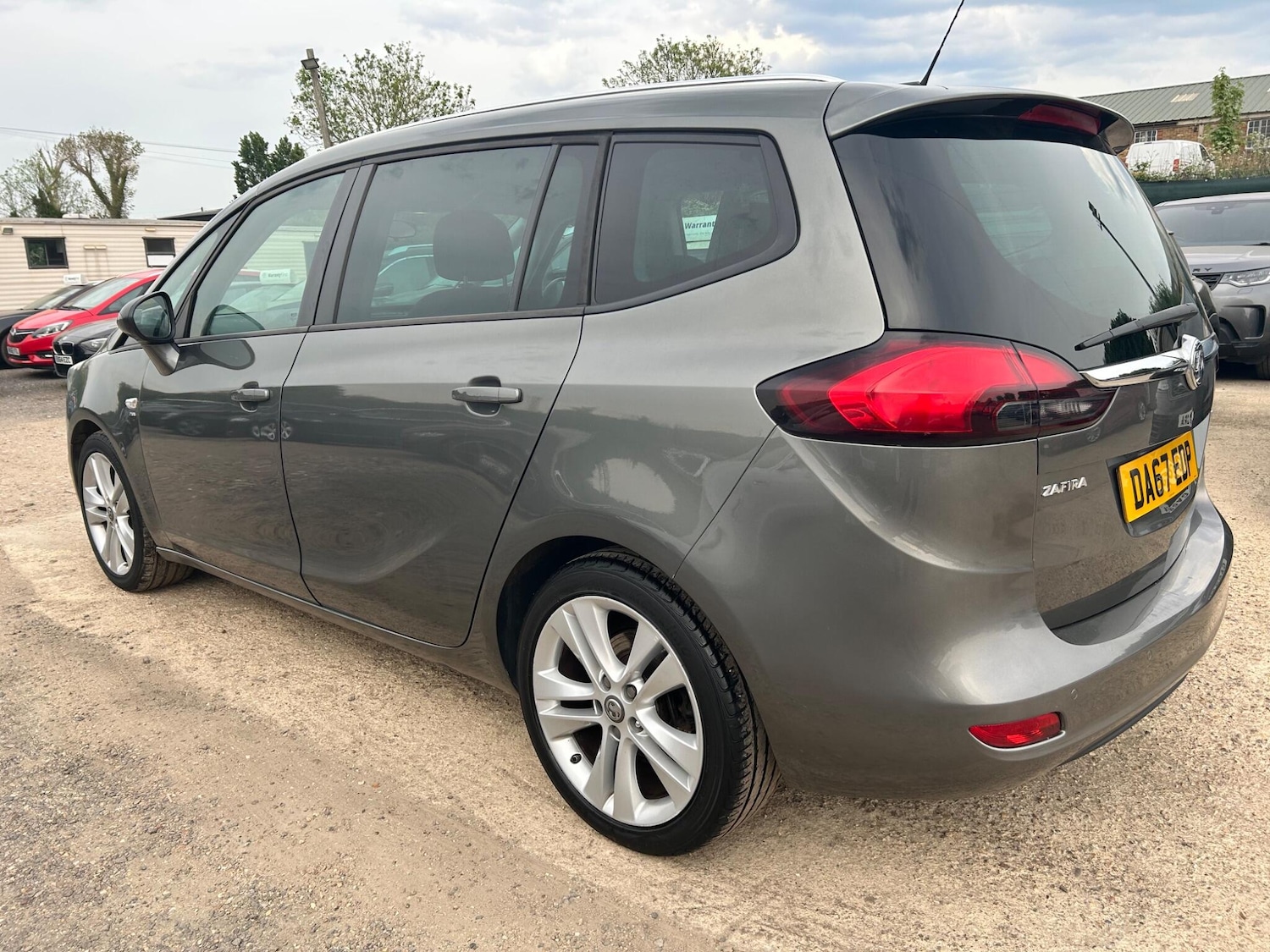 Used Vauxhall Zafira 2017 for sale - 77802576: Photo 6