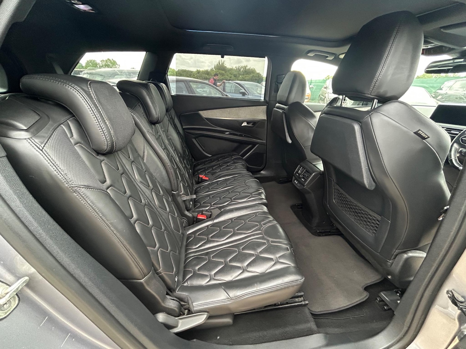 Used Peugeot 5008 2018 for sale - 77064380: Photo 13