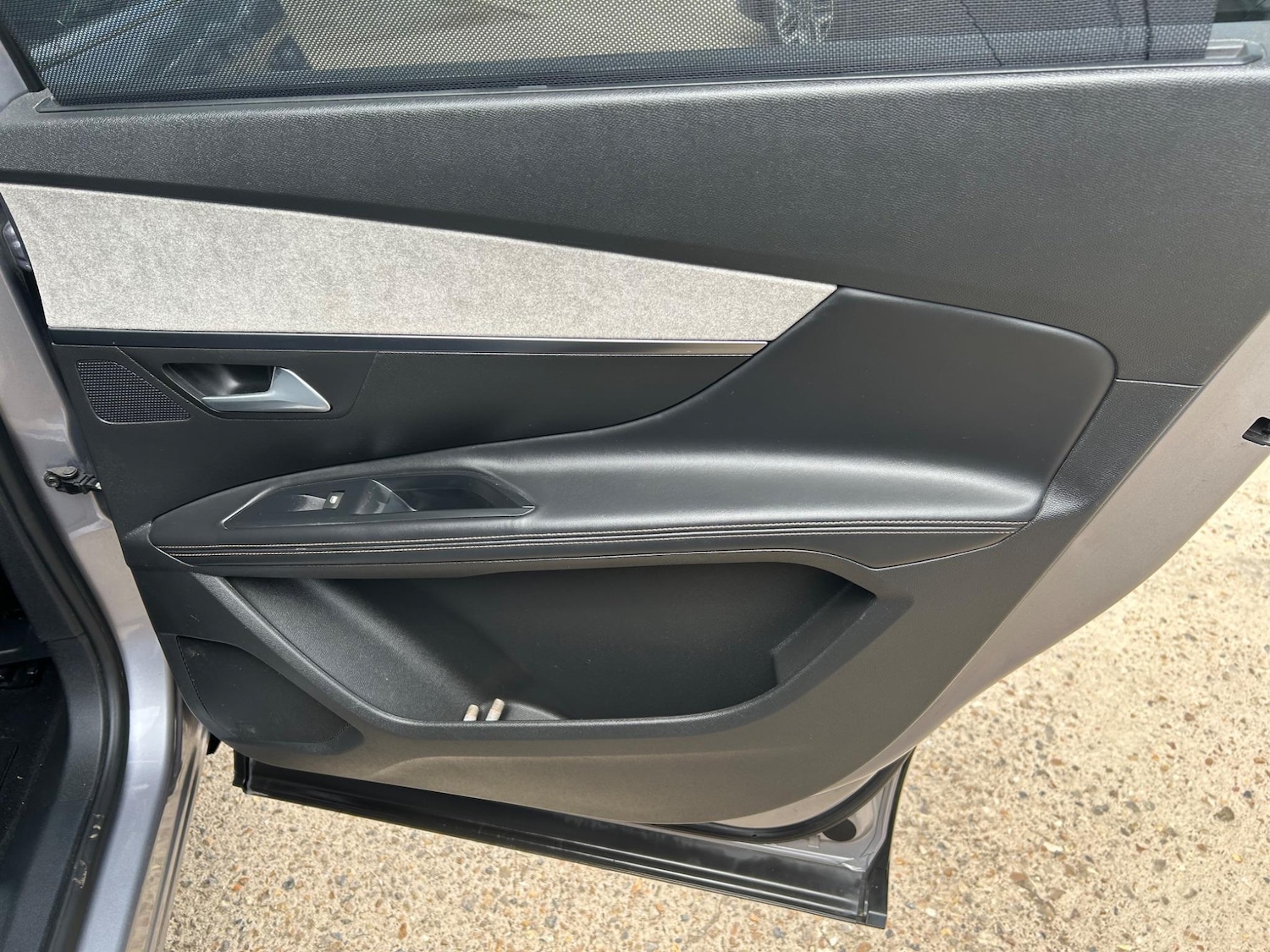 Used Peugeot 5008 2018 for sale - 77064380: Photo 22