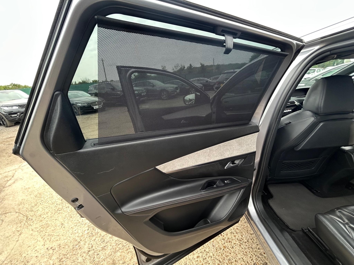 Used Peugeot 5008 2018 for sale - 77064380: Photo 7