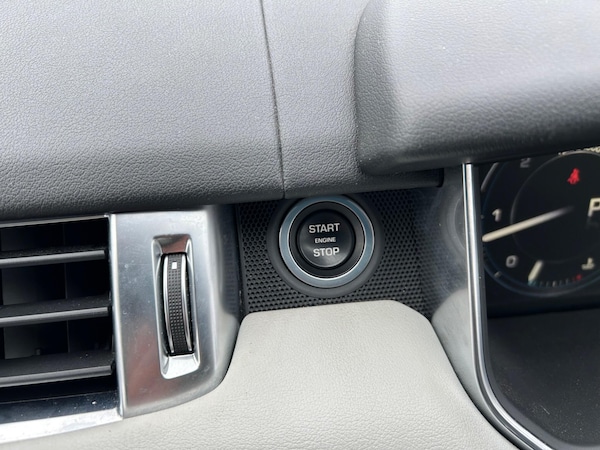 Used Land Rover Range Rover Sport 2016 for sale - 76311793: Photo 16