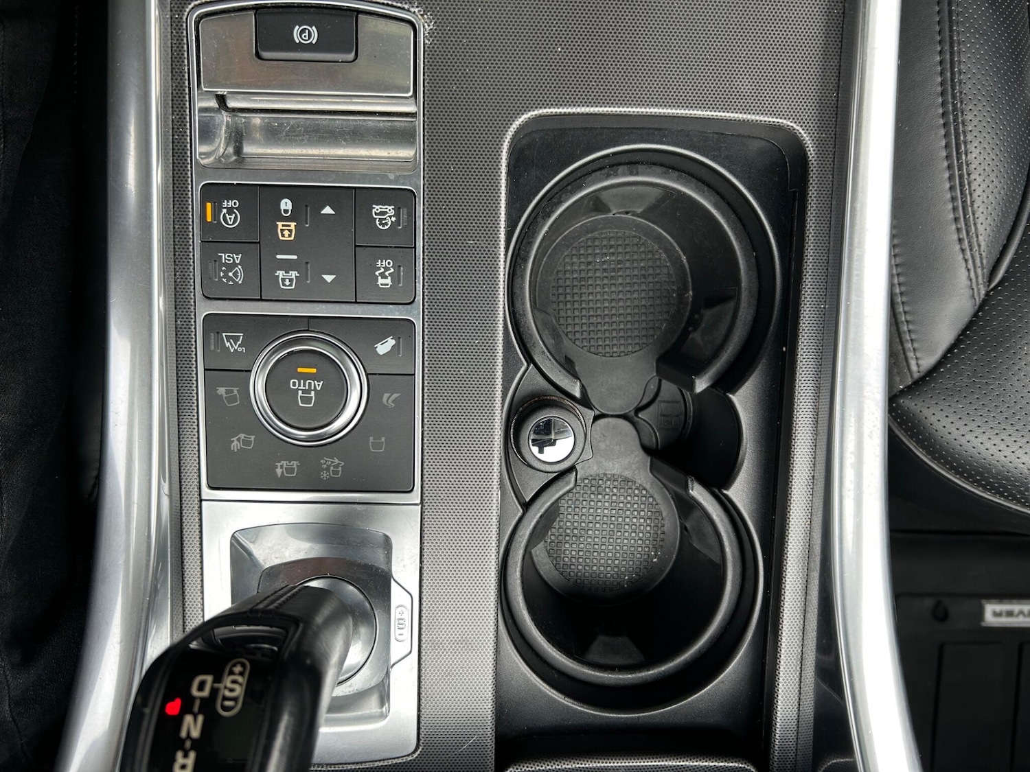 Used Land Rover Range Rover Sport 2016 for sale - 76311793: Photo 41