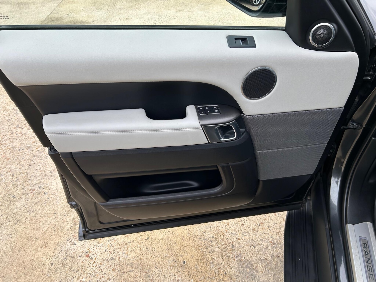 Used Land Rover Range Rover Sport 2016 for sale - 76311793: Photo 49