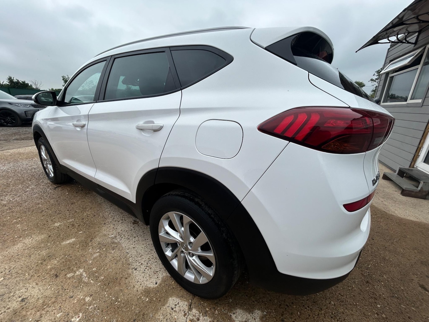 Vehicle 21