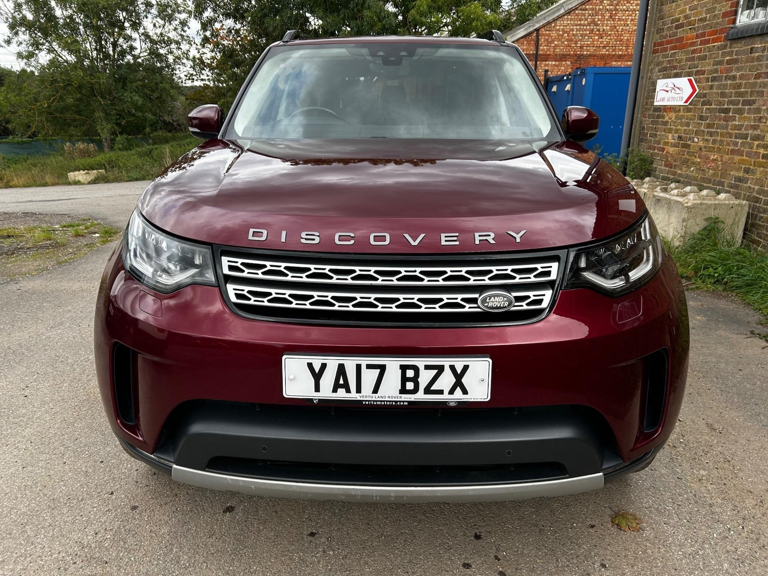 Used Land Rover Discovery 2017 for sale - 76798670: Photo 11
