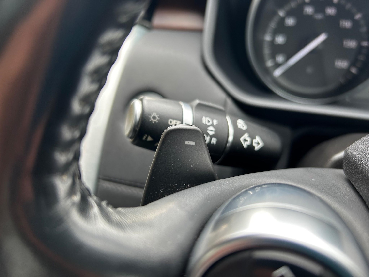 Used Land Rover Discovery 2017 for sale - 76798670: Photo 34