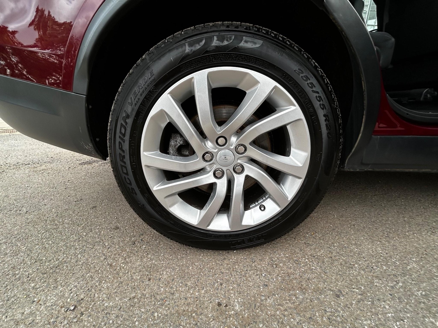 Used Land Rover Discovery 2017 for sale - 76798670: Photo 53