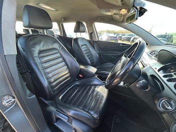 Used Volkswagen Passat 2006 for sale - 76798654: Photo