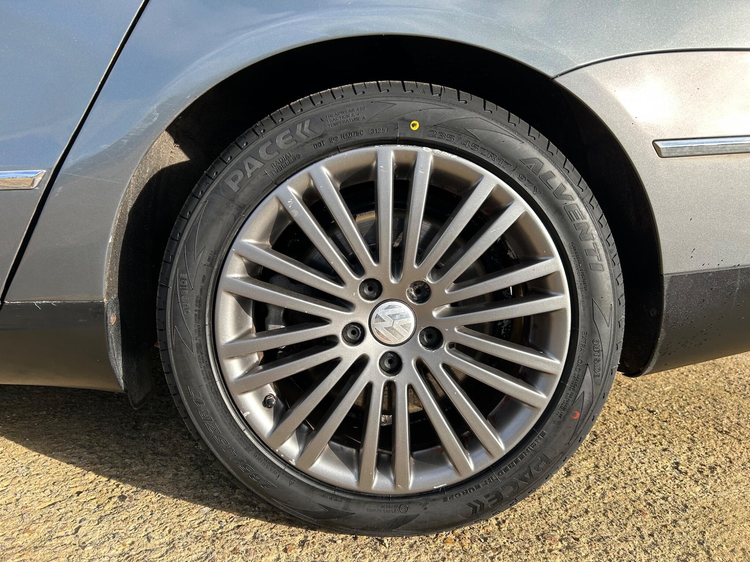 Used Volkswagen Passat 2006 for sale - 76798654: Photo 36