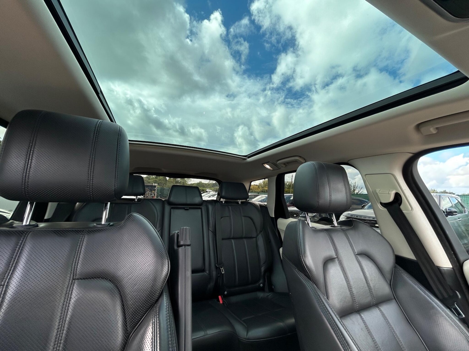 Used Land Rover Range Rover Sport 2016 for sale - 75361329: Photo 12