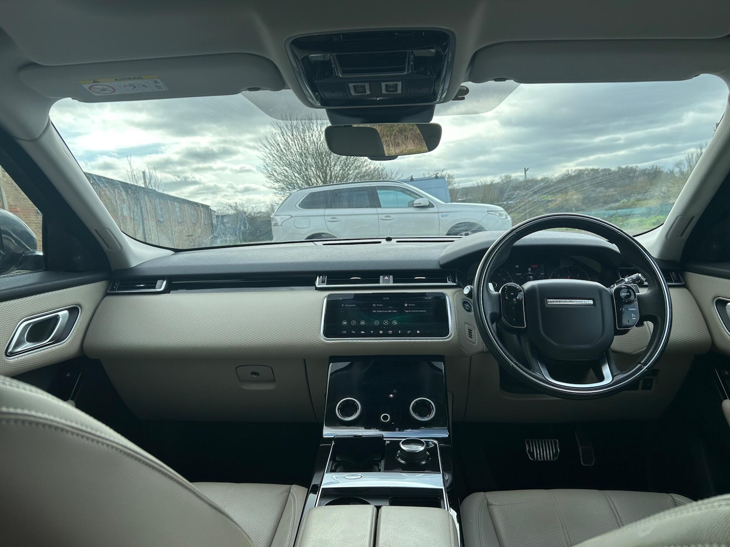 Used Land Rover Range Rover Velar 2017 for sale - 77676534: Photo 12