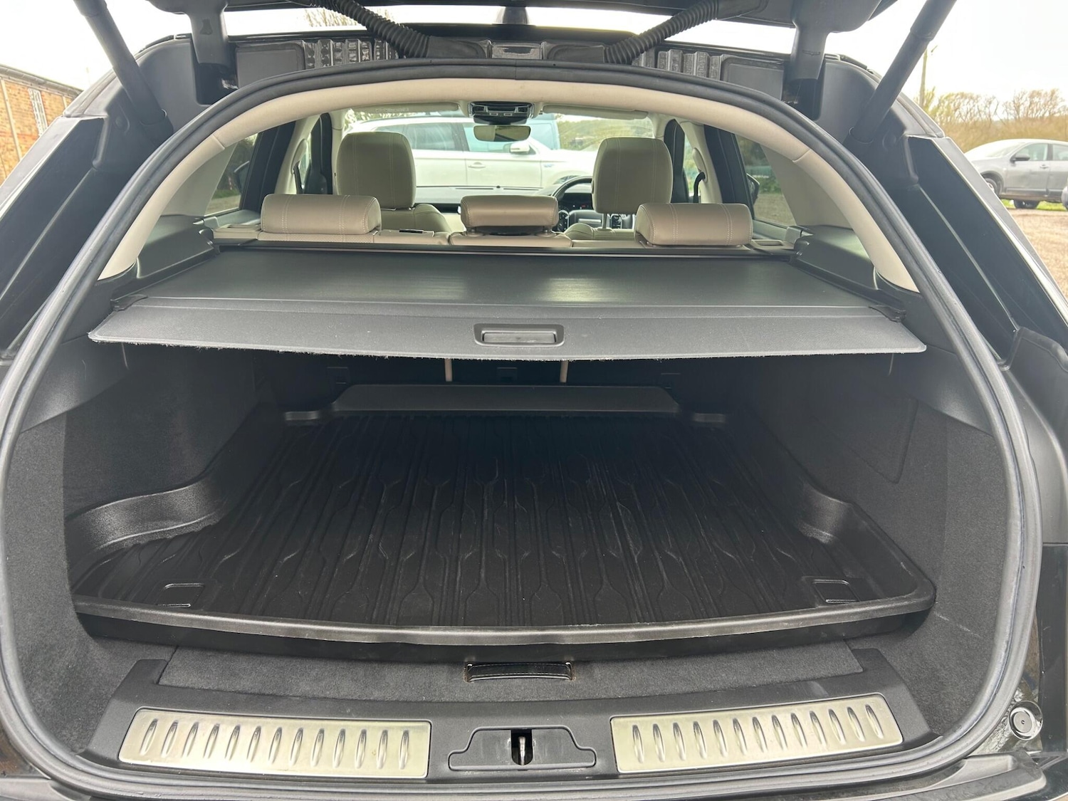 Used Land Rover Range Rover Velar 2017 for sale - 77676534: Photo 39