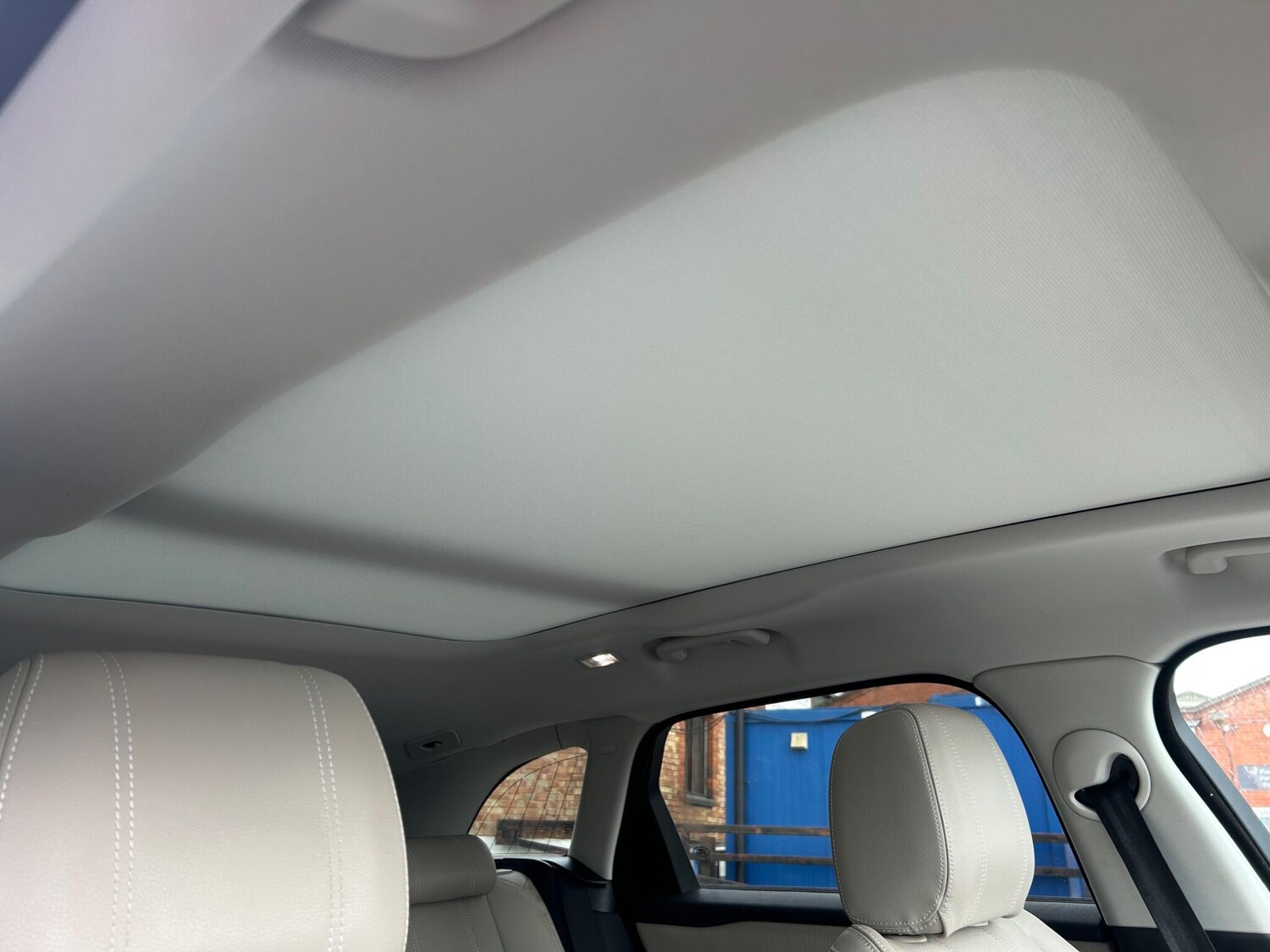 Used Land Rover Range Rover Velar 2017 for sale - 77676534: Photo 45