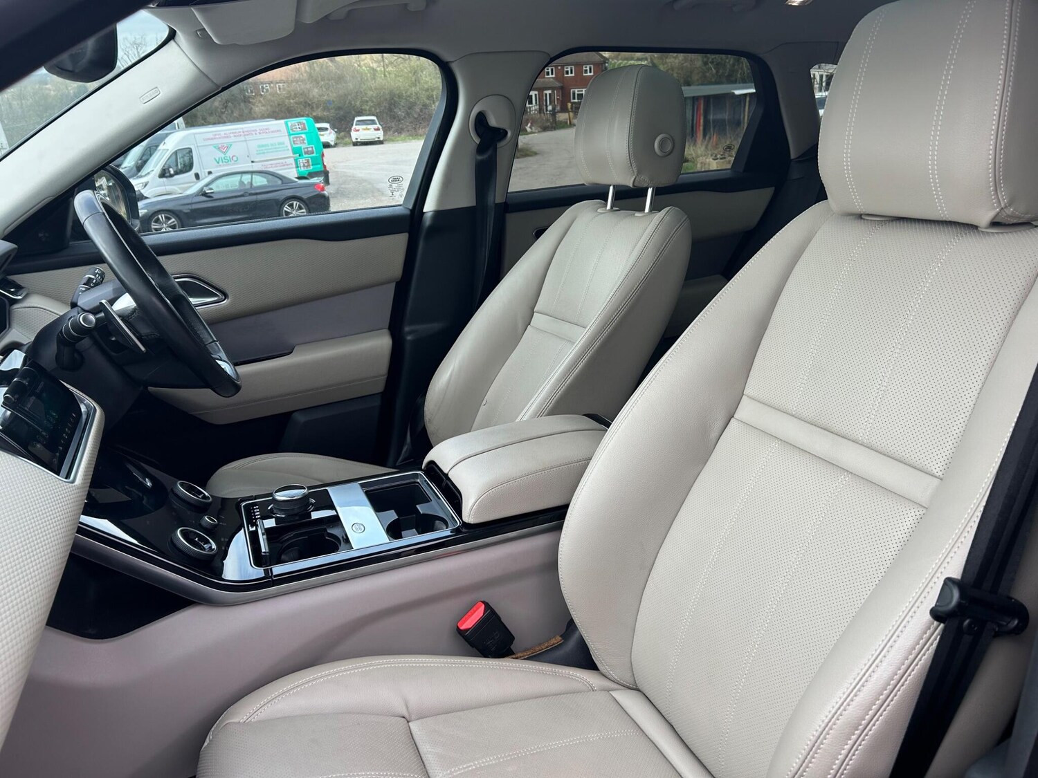 Used Land Rover Range Rover Velar 2017 for sale - 77676534: Photo 47