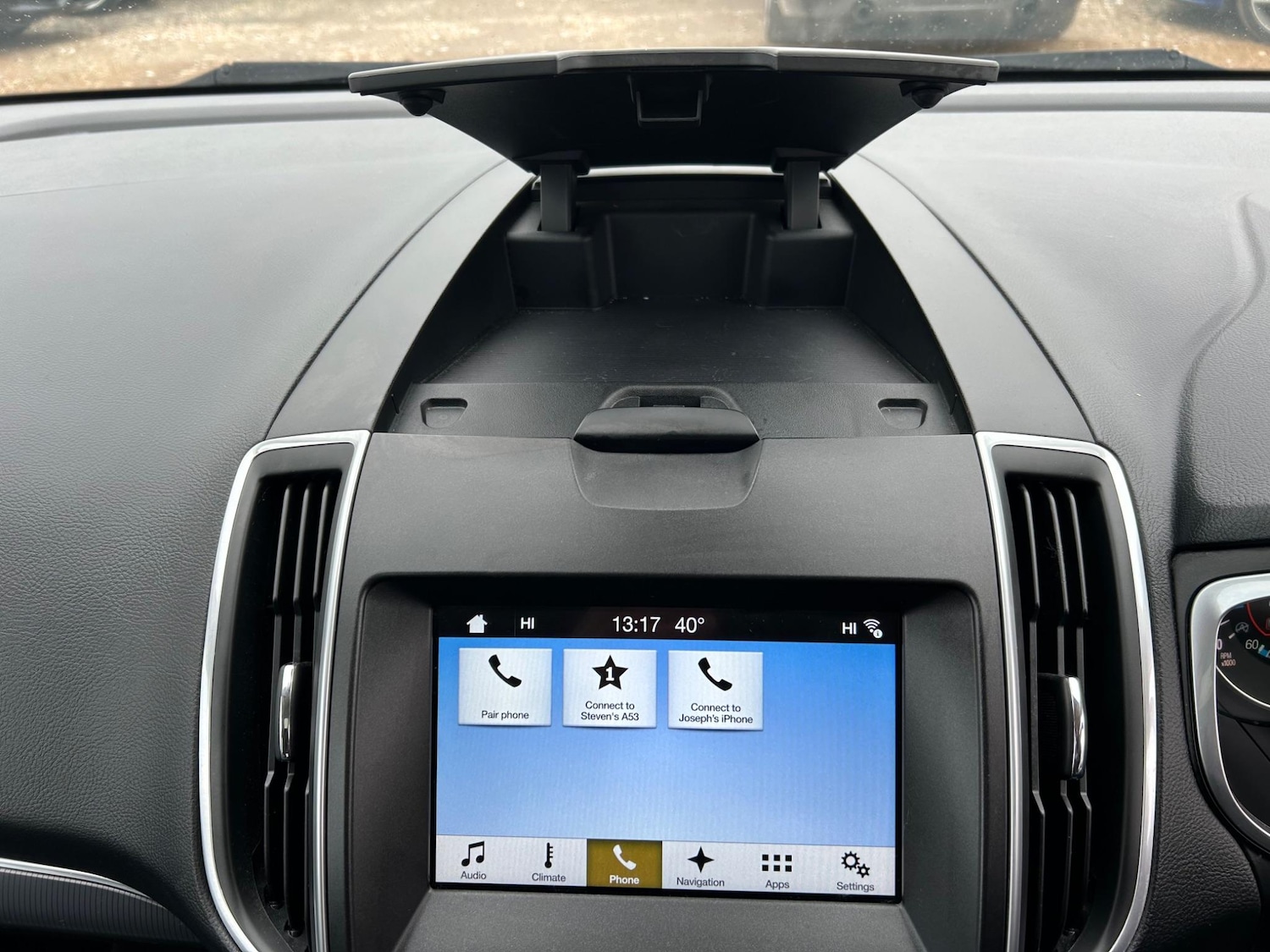 Used Ford Galaxy 2017 for sale - 76581274: Photo 27