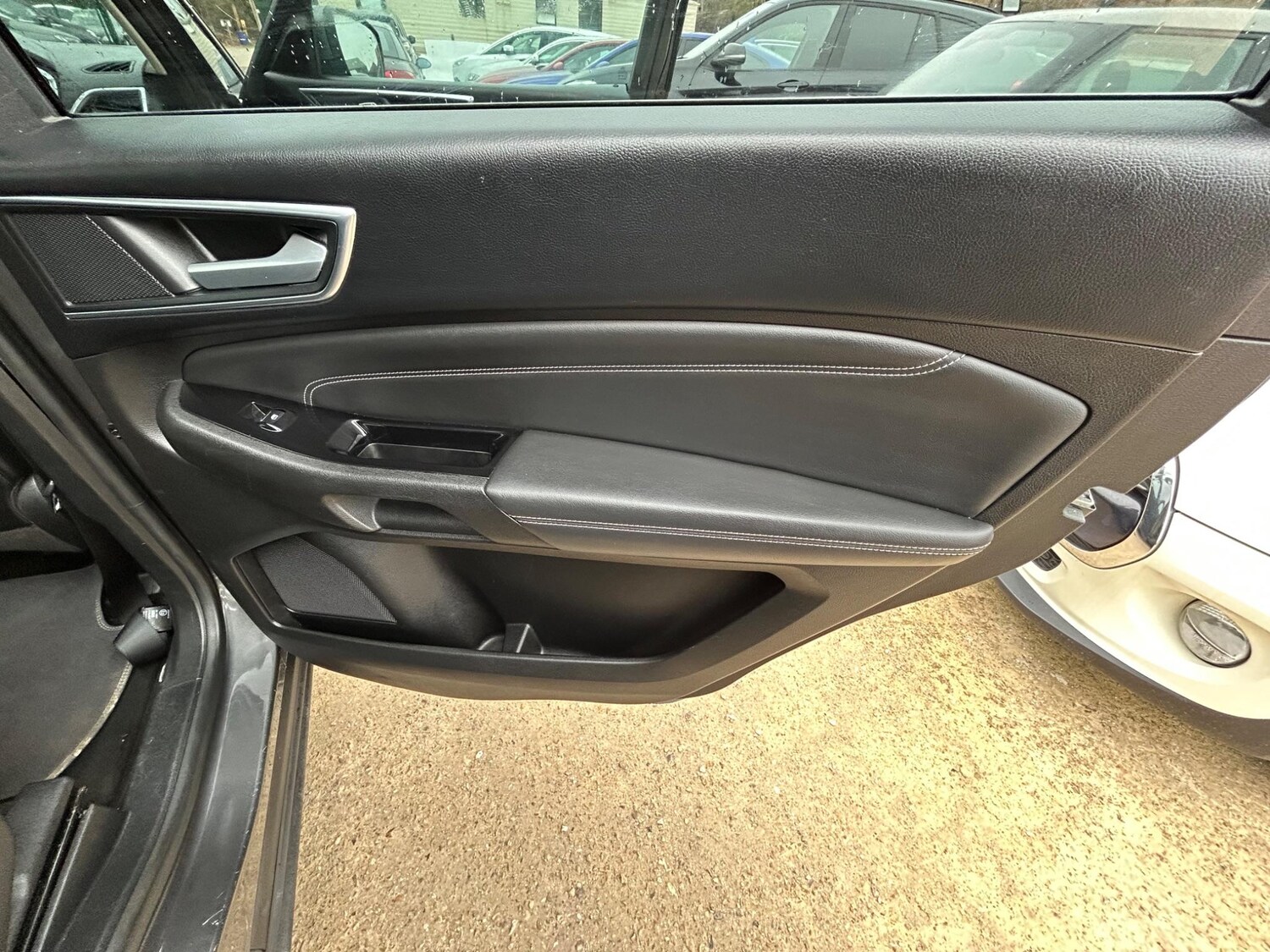 Used Ford Galaxy 2017 for sale - 76581274: Photo 43