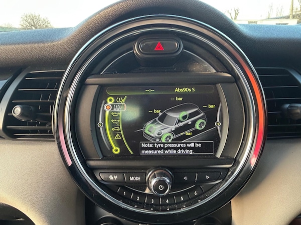 Used MINI Hatch 2014 for sale - 73948302: Photo 32