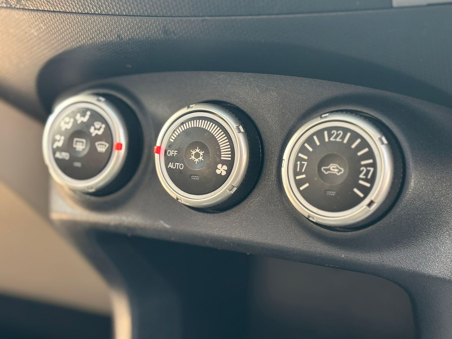 Used Mitsubishi Outlander 2007 for sale - 77236226: Photo 21