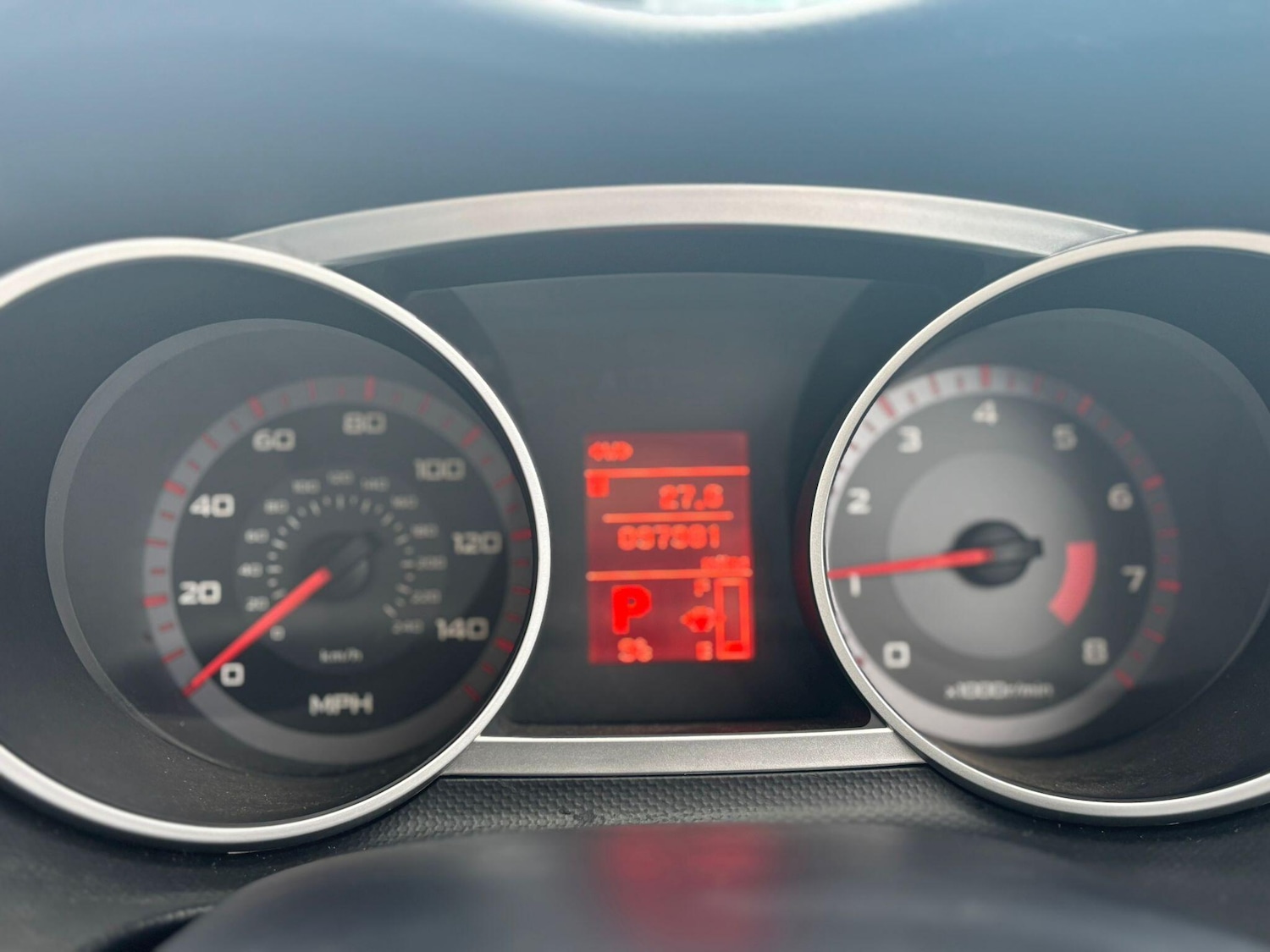 Used Mitsubishi Outlander 2007 for sale - 77236226: Photo 23