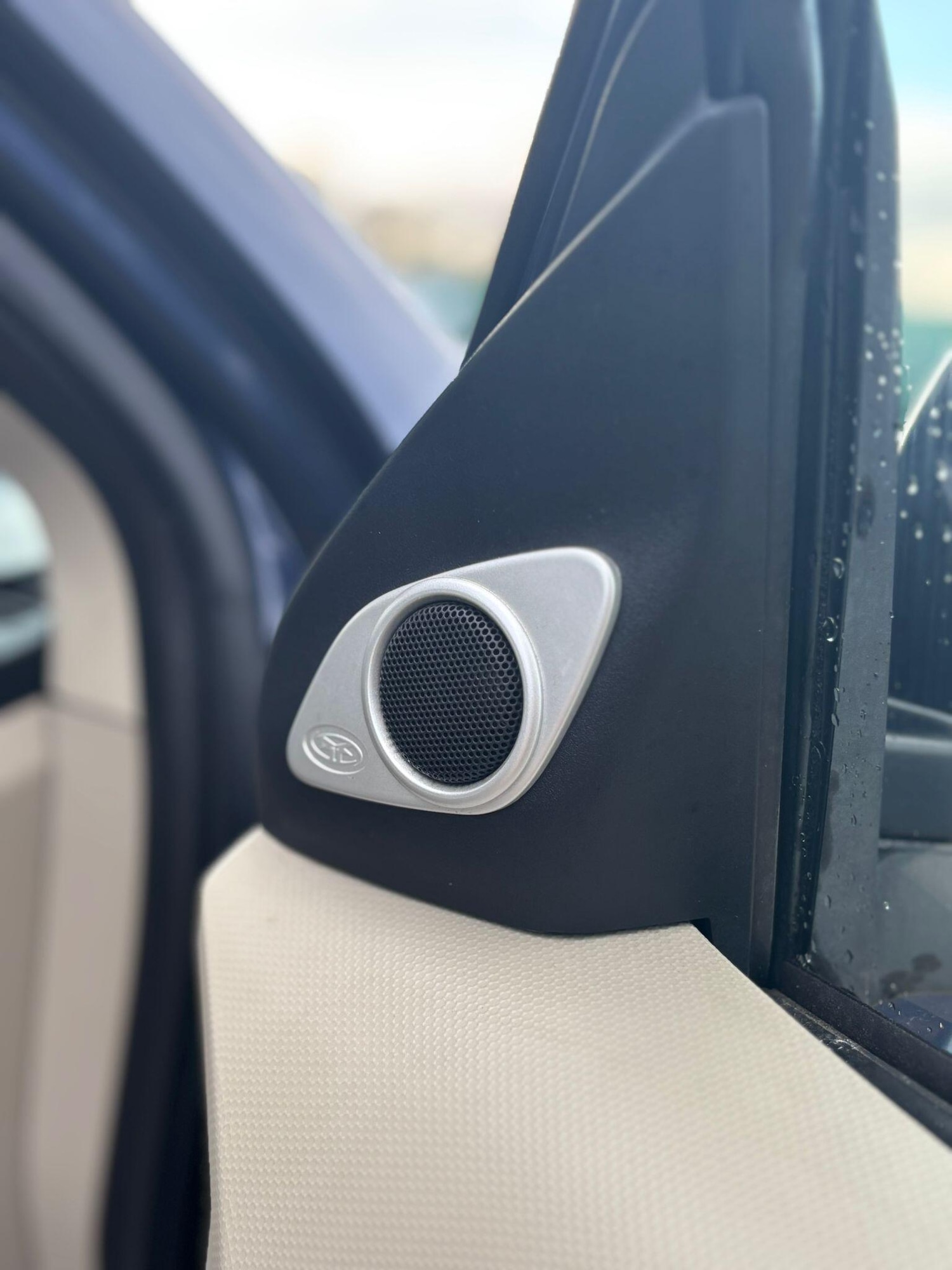 Used Mitsubishi Outlander 2007 for sale - 77236226: Photo 43