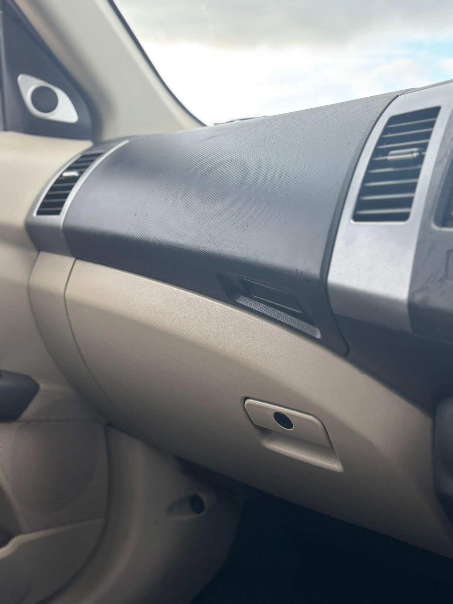 Used Mitsubishi Outlander 2007 for sale - 77236226: Photo 45