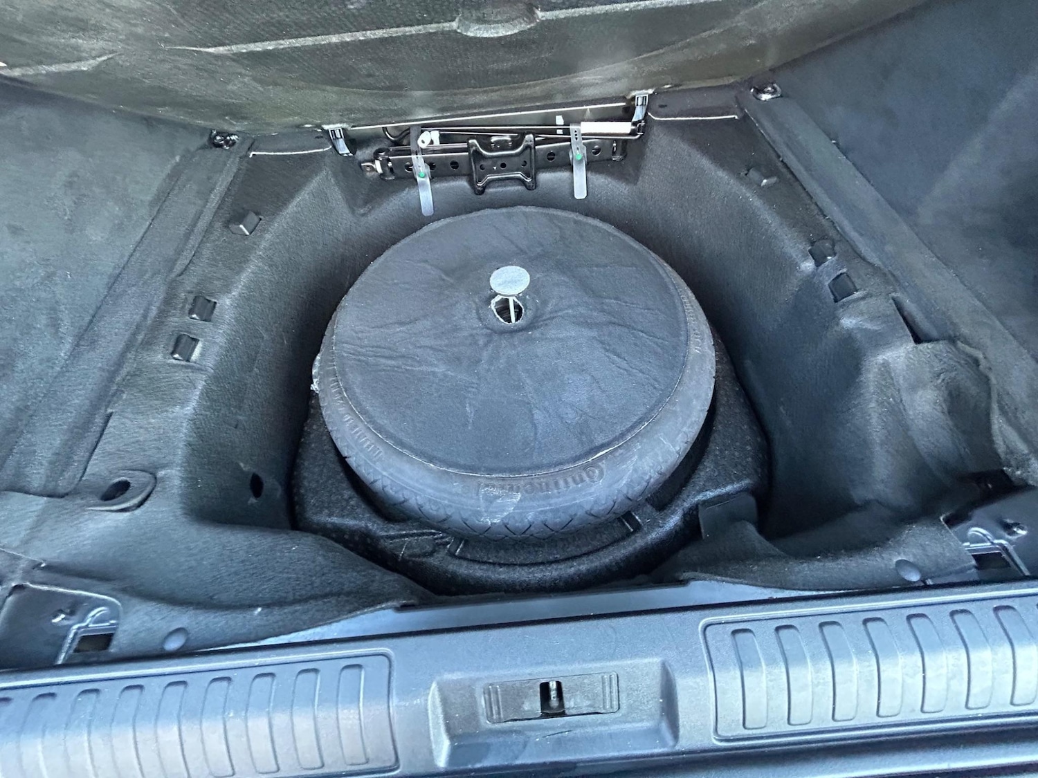 Vehicle 33