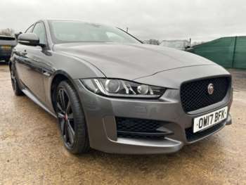Used Jaguar XE 2017 for sale - 73198870: Photo