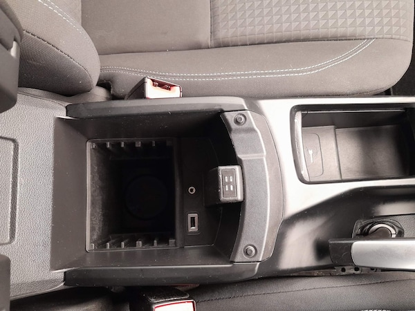 Used Ford C-Max 2016 for sale - 72082648: Photo 24