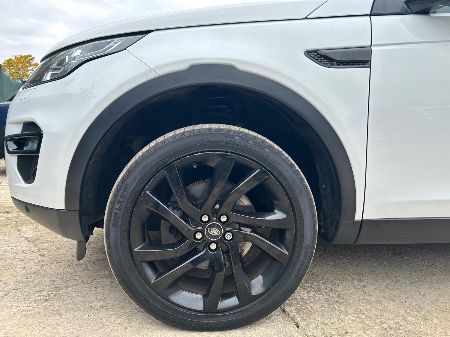 Used Land Rover Discovery Sport 2016 for sale - 76292864: Photo 39