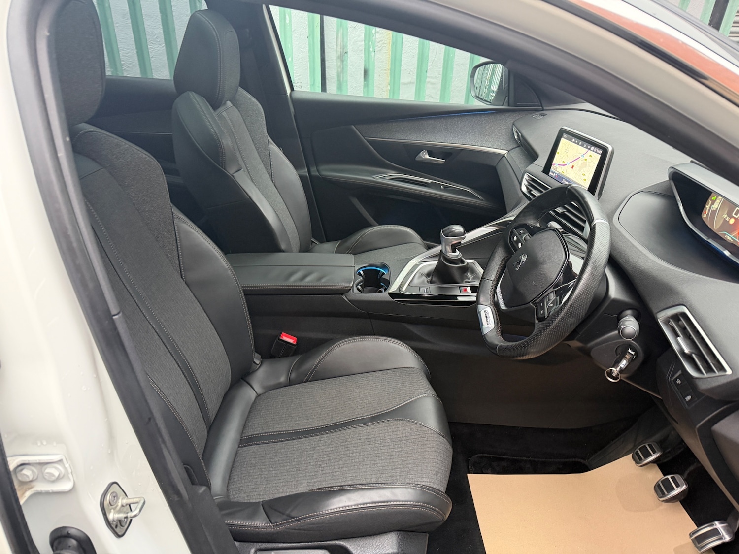 Used Peugeot 3008 2017 for sale - 76720351: Photo 11