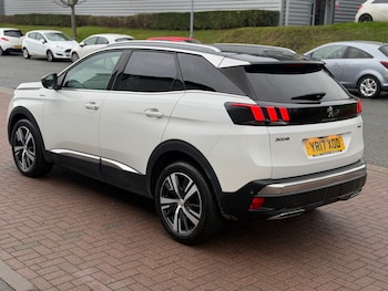 Used Peugeot 3008 2017 for sale - 76720351: Photo