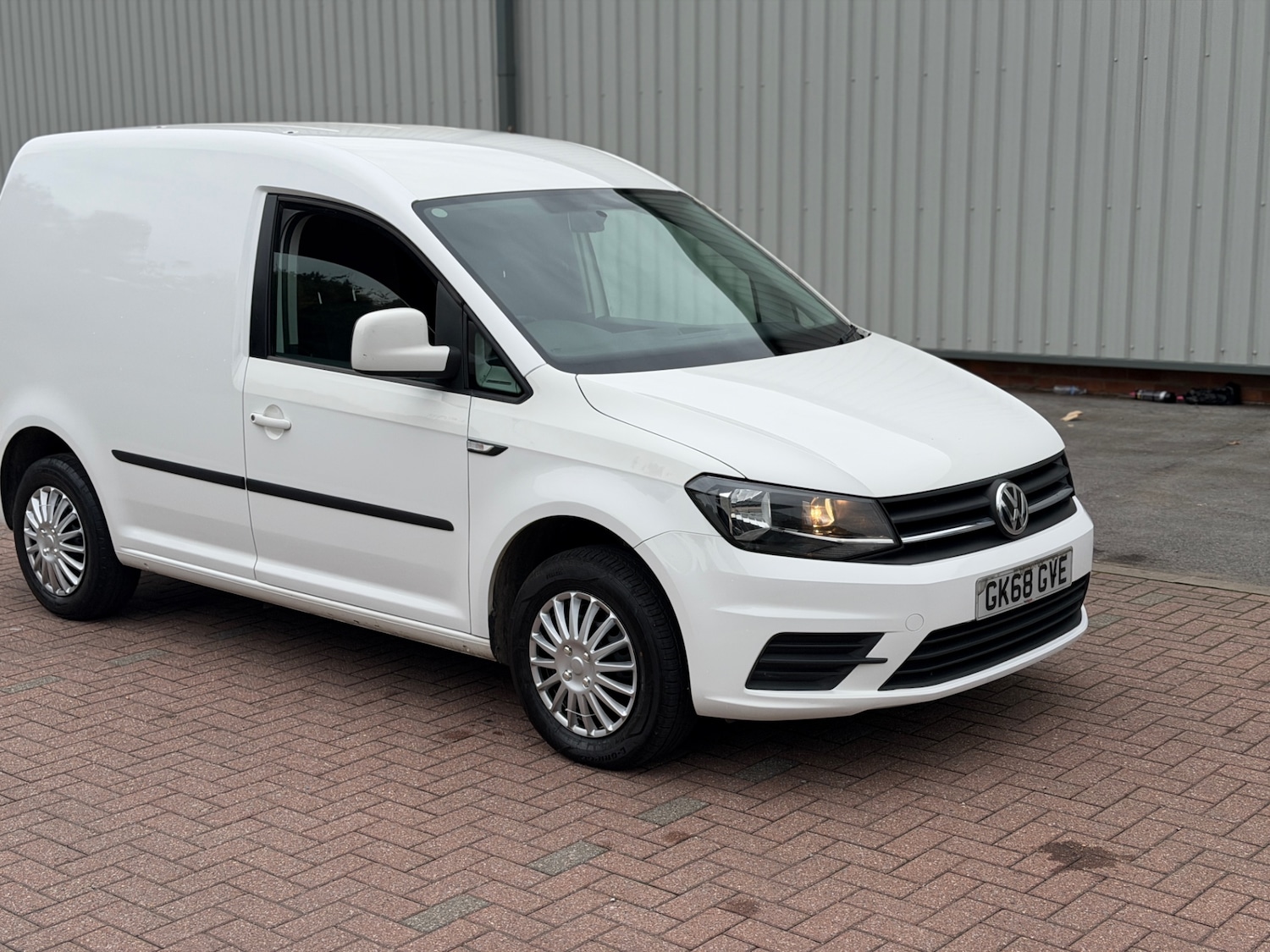Used Volkswagen Caddy 2018 for sale - 76115573: Photo 4