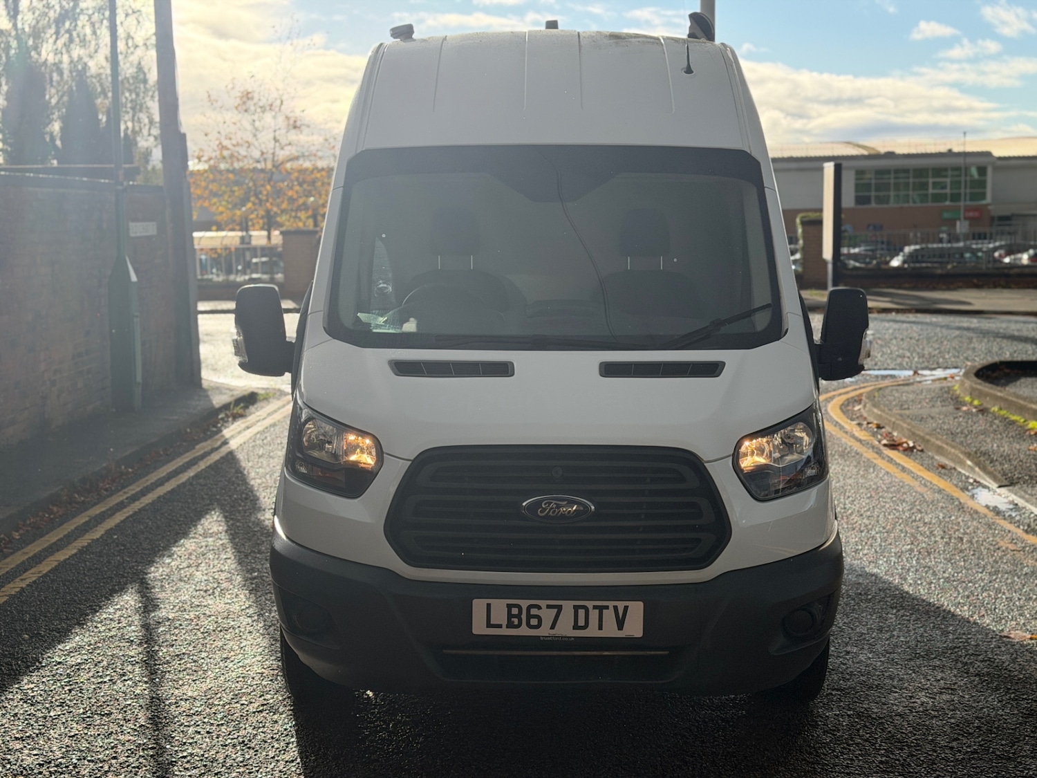 Used Ford Transit 2018 for sale - 76366652: Photo 2