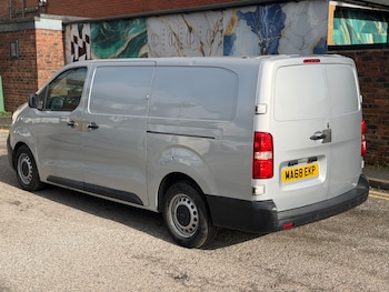 Used Peugeot Expert 2018 for sale - 78053030: Photo