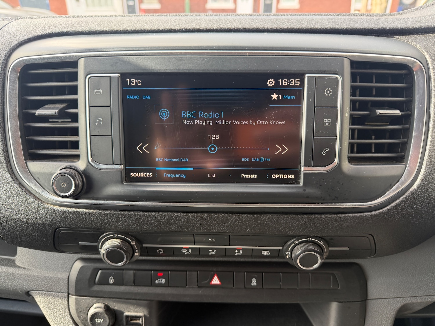 Used Peugeot Expert 2018 for sale - 78053030: Photo 7