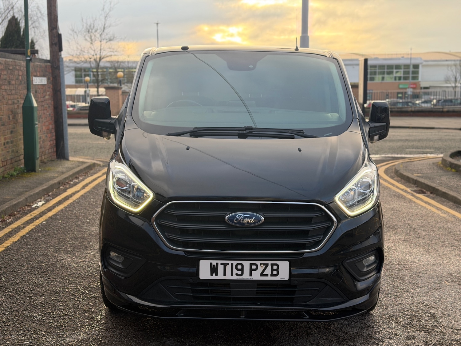 Used Ford Transit Custom 2019 for sale - 77438499: Photo 2