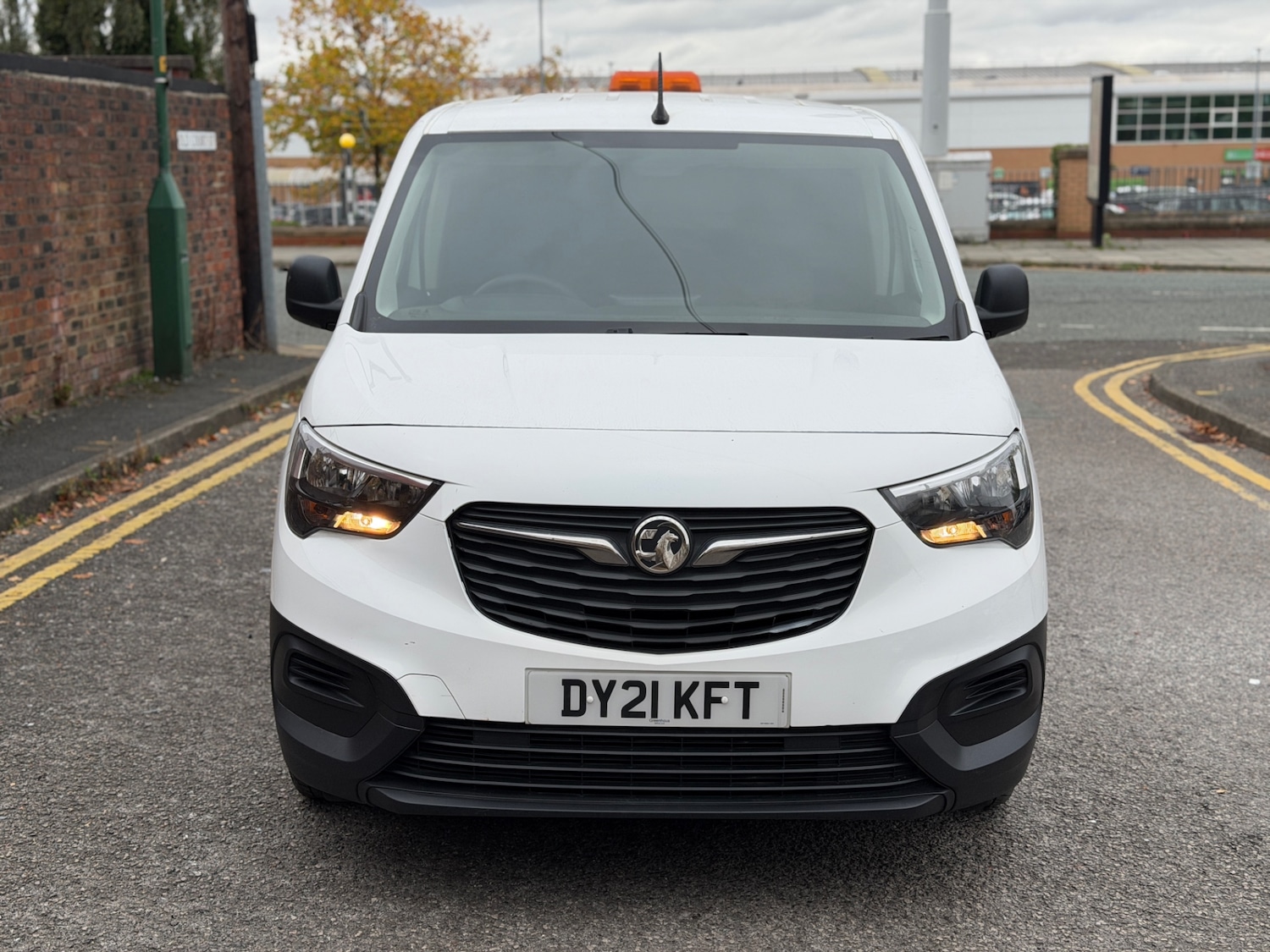 Used Vauxhall Combo 2021 for sale - 76064683: Photo 2