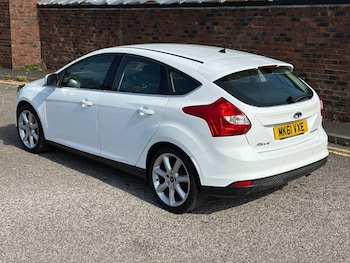 Used Ford Focus 2011 for sale - 75581549: Photo