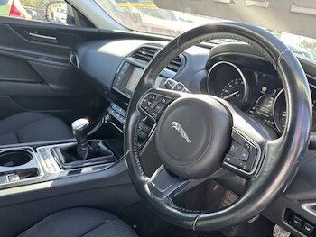 Used Jaguar XE 2016 for sale - 77836913: Photo