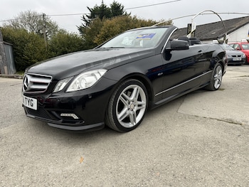 Used Mercedes-Benz E Class 2011 for sale - 76262983: Photo