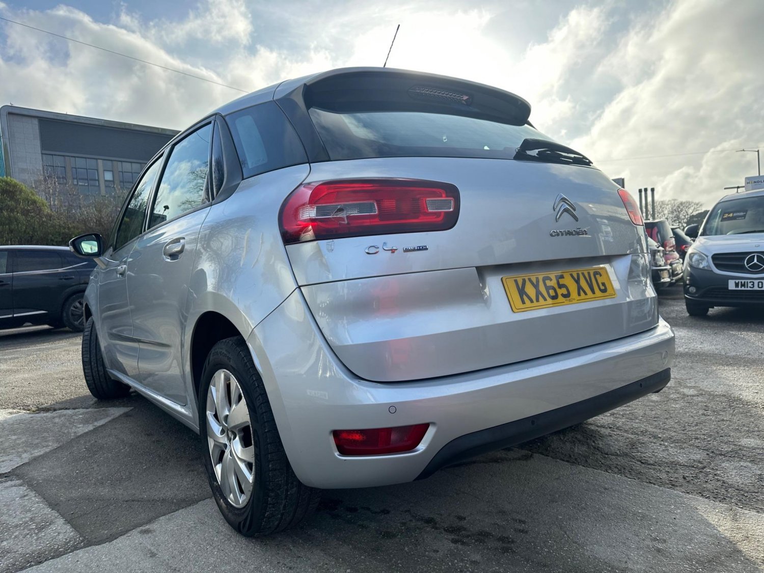 Used Citroen C4 Picasso 2015 for sale - 76793705: Photo 7