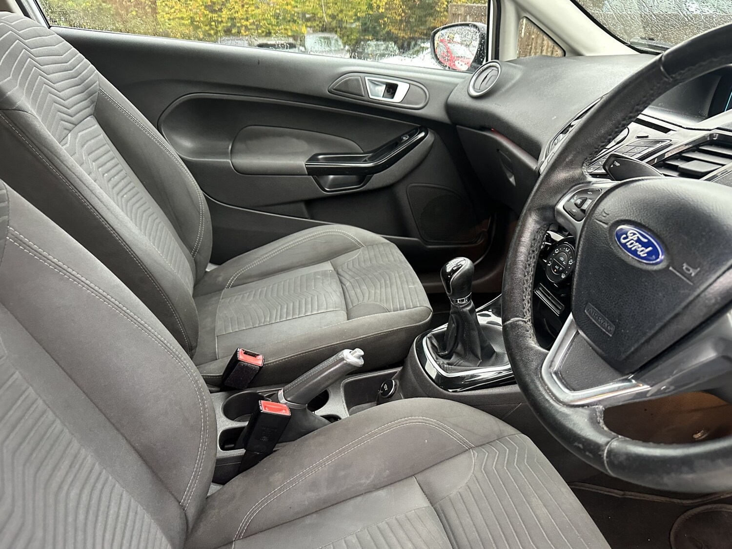 Used Ford Fiesta 2015 for sale - 77464613: Photo 10