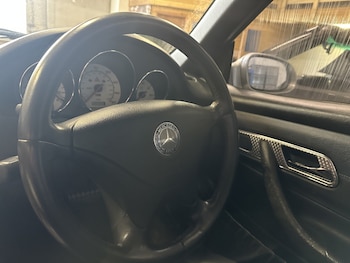 Used Mercedes-Benz SLK 2002 for sale - 77851467: Photo