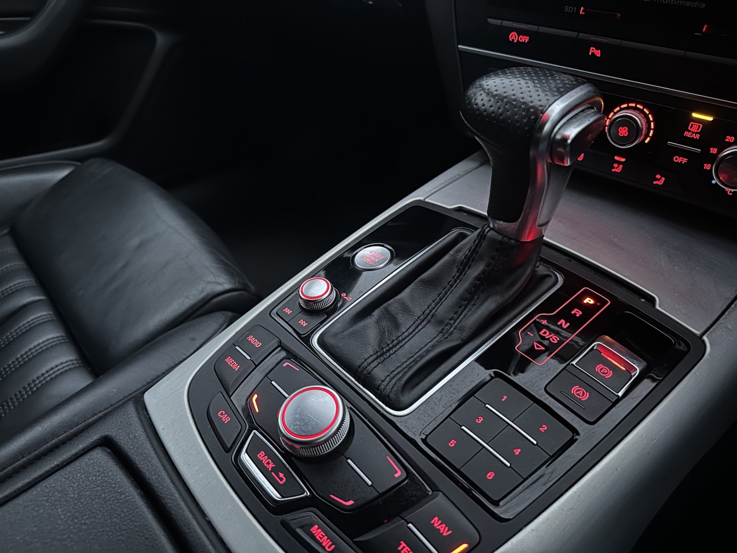 Used Audi A6 Avant 2013 for sale - 76751882: Photo 16