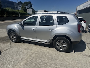Used Dacia Duster 2015 for sale - 78897502: Photo