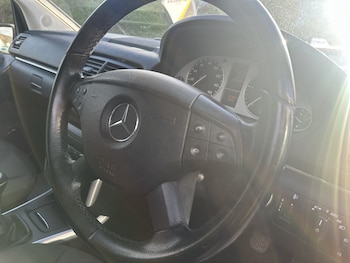 Used Mercedes-Benz B Class 2011 for sale - 78286352: Photo